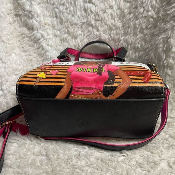 Nikky by Nicole Lee take me out small Satchel/Shoulder bag gold tone hardwares - Picture 9 of 15